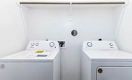 New Charming 3 Bedroom 2 Bathroomshome in Katy, TX (Photo 6 of 7)