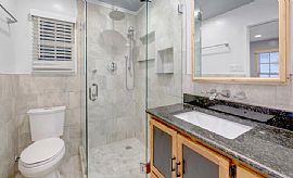 Charming 1950s Construction - Freshly Updated, This Central Aus in Austin, TX (Photo 4 of 8)