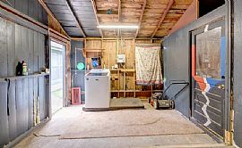 Charming 1950s Construction - Freshly Updated, This Central Aus in Austin, TX (Photo 6 of 8)