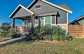 Beautiful 3 Bedroom 2 Bathroom House in Austin, TX