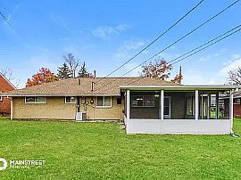 Affordable 4bedroom and 2bathroom in Columbus, OH (Photo 10 of 12)