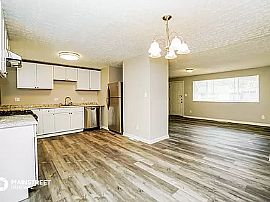 Affordable 4bedroom and 2bathroom in Columbus, OH (Photo 11 of 12)