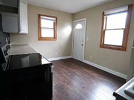 Affordable 3bedroom and 1bathroom in Columbus, OH (Photo 2 of 12)