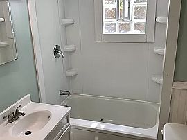Affordable 3bedroom and 1bathroom in Columbus, OH (Photo 7 of 12)