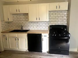 Affordable 3bedroom and 1bathroom in Columbus, OH (Photo 2 of 10)