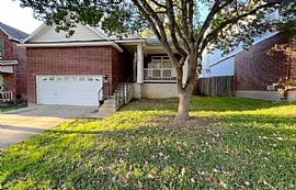 Single Story 3 Bedroom and 2 Bath in San Antonio, TX