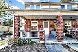 2bed 1bath House Available Now Rent $700 Deposit $600 in York, PA