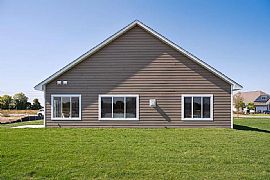 3453 Kady Ave Ne, Saint Michael, Mn 55376  Stunning Furnished in Saint Michael, MN (Photo 2 of 8)
