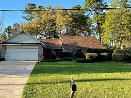 206 Black Oak Way, Daphne, Al 36526 in Daphne, AL