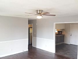 800 Ingram St, Oxford, Al 36203 in Oxford, AL (Photo 5 of 5)