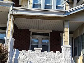 3bed 1bath House Available Now Rent $1000 Deposit $800 in Philadelphia, PA