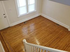 3bed 1bath House Available Now Rent $1000 Deposit $800 in Philadelphia, PA (Photo 6 of 8)
