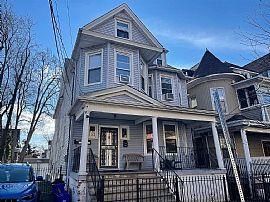 1bed 1bath House Available Now Rent $650 Deposit $600 in Newark, NJ
