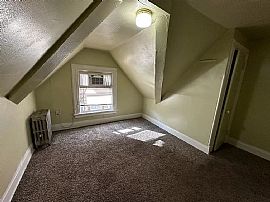 1bed 1bath House Available Now Rent $650 Deposit $600 in Newark, NJ (Photo 4 of 7)