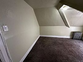 1bed 1bath House Available Now Rent $650 Deposit $600 in Newark, NJ (Photo 5 of 7)