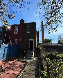 3bed 1bath House Available Now Rent $1000 Deposit $750 in Camden, NJ (Photo 2 of 3)