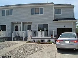 3bed 2bath House Available Now Rent $1000 Deposit $700 in Ventnor City, NJ
