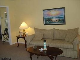 3bed 2bath House Available Now Rent $1000 Deposit $700 in Ventnor City, NJ (Photo 2 of 8)