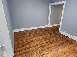3bed 1bath House Available Now Rent $1000 Deposit $800 in Rochester, NY (Photo 2 of 8)