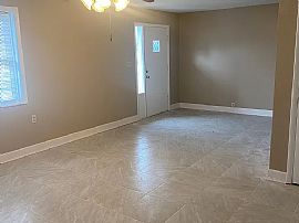 3 Bedroom Home  in Portsmouth, OH (Photo 3 of 12)