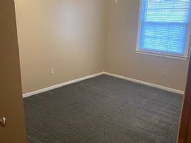 3 Bedroom Home  in Portsmouth, OH (Photo 9 of 12)