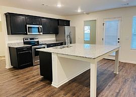 719 S Mcconnell Ave, Joplin, Mo 64801 )509-715-0236 in Joplin, MO (Photo 2 of 9)