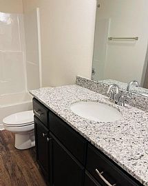 719 S Mcconnell Ave, Joplin, Mo 64801 )509-715-0236 in Joplin, MO (Photo 4 of 9)