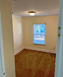 Beautiful 3bedroom Family Home in Summerville, SC (Photo 4 of 10)