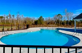 Beautiful Family Home in Columbia, SC (Photo 9 of 9)