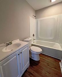 Charming 3 Bedroom Home in Greenville, SC (Photo 7 of 9)