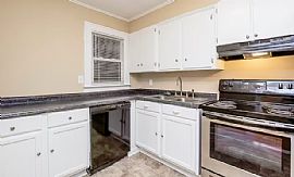 Stunning 3 Bedroom Home in Aiken, SC (Photo 3 of 8)