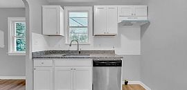 Recently Renovated 3 Bedroom House in Cleveland, OH (Photo 3 of 8)