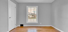 Recently Renovated 3 Bedroom House in Cleveland, OH (Photo 4 of 8)