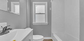 Recently Renovated 3 Bedroom House in Cleveland, OH (Photo 5 of 8)