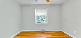 Beautiful 3 Bedroom Home in Parma, OH (Photo 5 of 10)