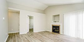 Charming 3 Bedroom Home in Canal Winchester, OH (Photo 2 of 8)