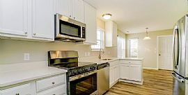 Charming 3 Bedroom Home in Canal Winchester, OH (Photo 4 of 8)