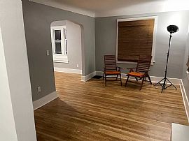 2bed 1bath House Available Now Rent $1200 Deposit $800 in Ferndale, MI (Photo 2 of 8)