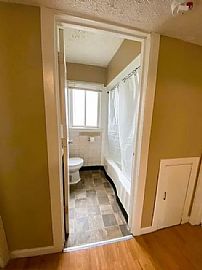 3bed 1bath House Available Now Rent $750 Deposit $600 in Dearborn Heights, MI (Photo 8 of 8)