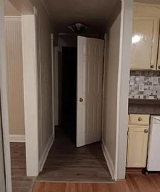 Charming 3bed 2bath Available For Rent in Orange, TX (Photo 5 of 8)