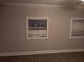 Charming 3bed 2bath Available For Rent in Orange, TX (Photo 8 of 8)