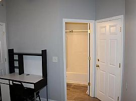 1bed 1bath Available For Rent, $600 Deposit in Atlanta, GA (Photo 5 of 7)