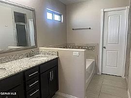 El Paso in El Paso, TX (Photo 5 of 11)