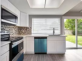 Charming 4 Bedroom in Garland, TX (Photo 3 of 8)