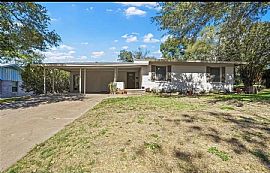 Cozy Home in Fort Worth, TX