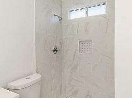 Beautiful Home in Hanford, CA (Photo 9 of 11)