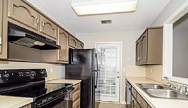 1010 Wyndham Ln, Helena, Al 35080 in Helena, AL (Photo 4 of 12)