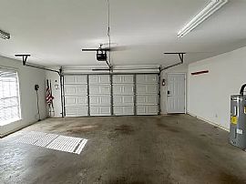 103 Still Water Dr, Enterprise, Al 36330 in Enterprise, AL (Photo 3 of 12)