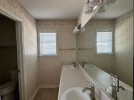 103 Still Water Dr, Enterprise, Al 36330 in Enterprise, AL (Photo 7 of 12)