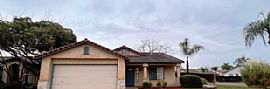  Beautiful 3-Bedroom, 2-Bathroom Home in Tulare, CA
